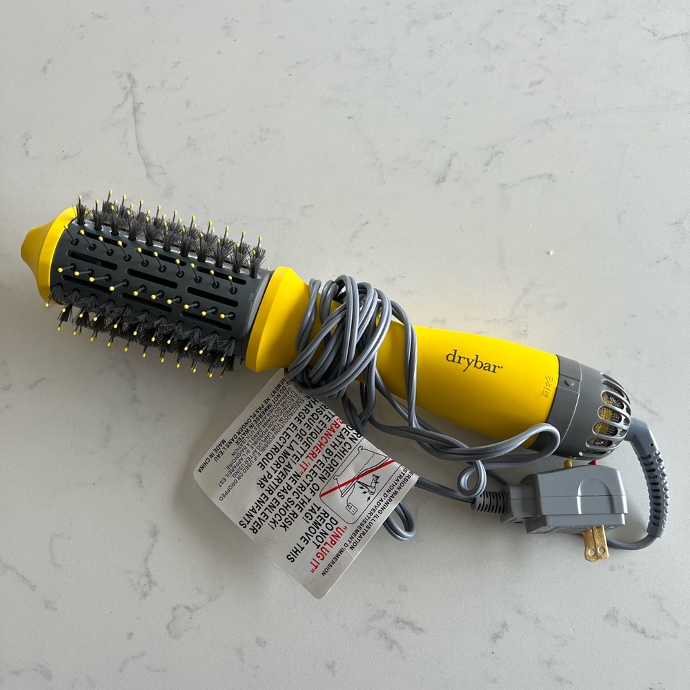Drybar - The Single Shot Round Blow-Dryer Brush